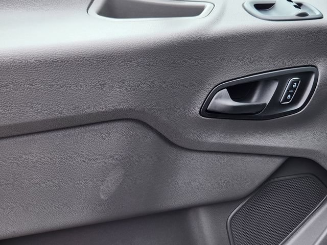 New 2026 Ford Transit 250 148 Medium Roof Extended AWD image 9