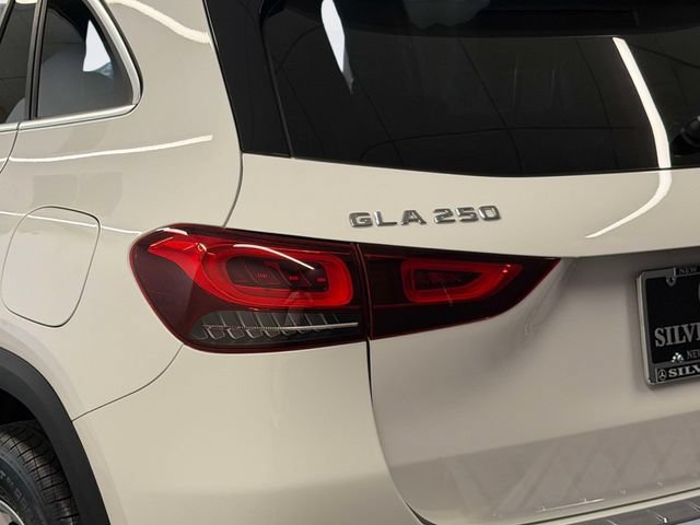 Certified 2023 Mercedes-Benz GLA 250 4MATIC image 10