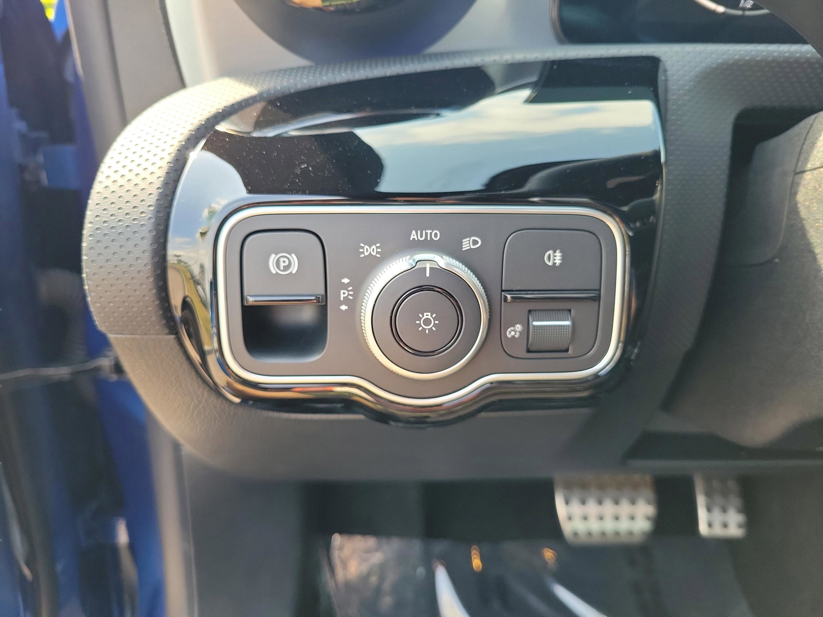 Certified 2026 Mercedes-Benz CLA 250 image 28