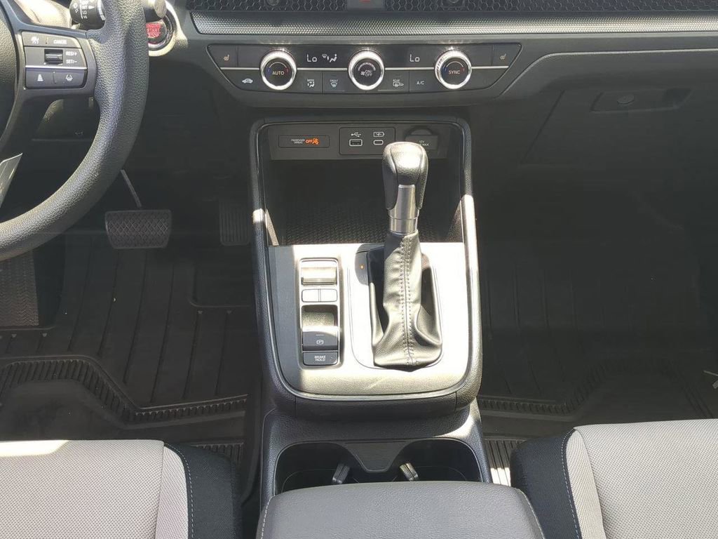 Used 2025 Honda CR-V EX image 16