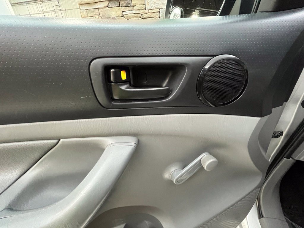 Used 2013 Toyota Tacoma 4x4 Regular Cab image 30