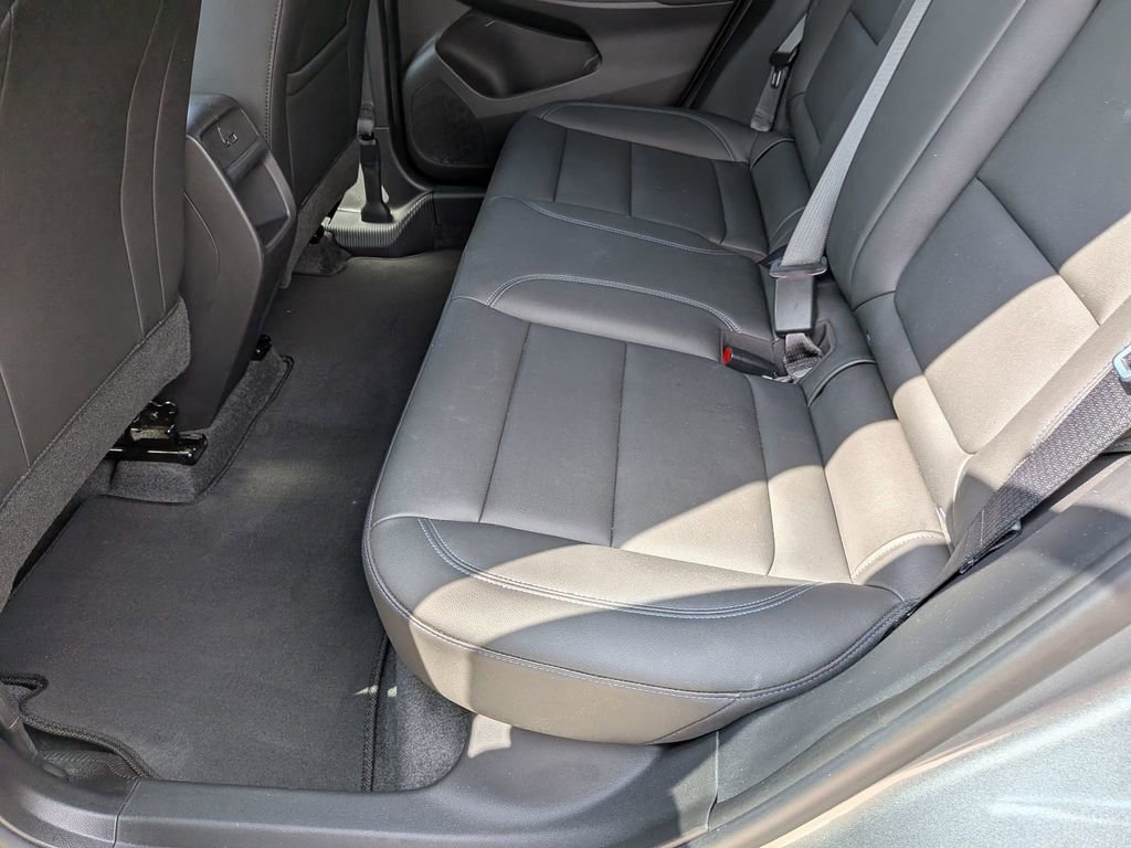 Used 2025 Buick Envista Sport Touring FWD image 21
