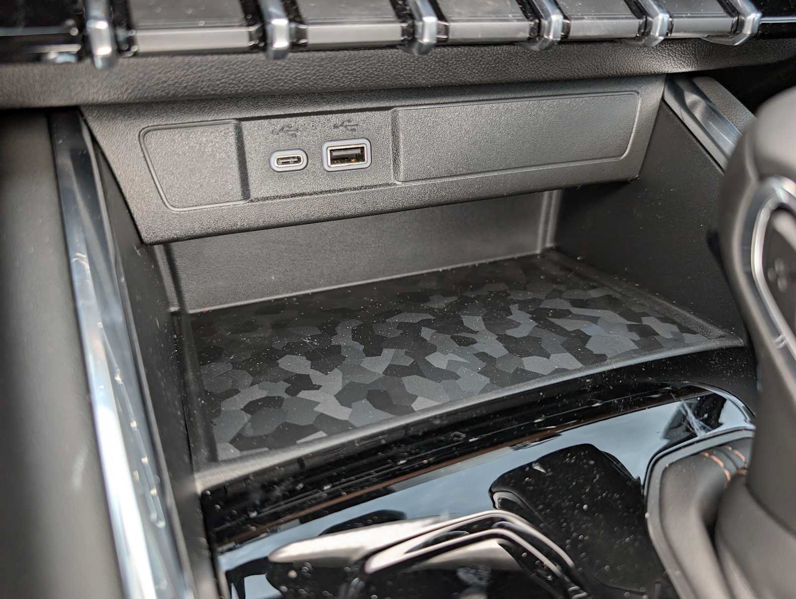 New 2026 GMC Canyon AT4 AWD/4WD image 26