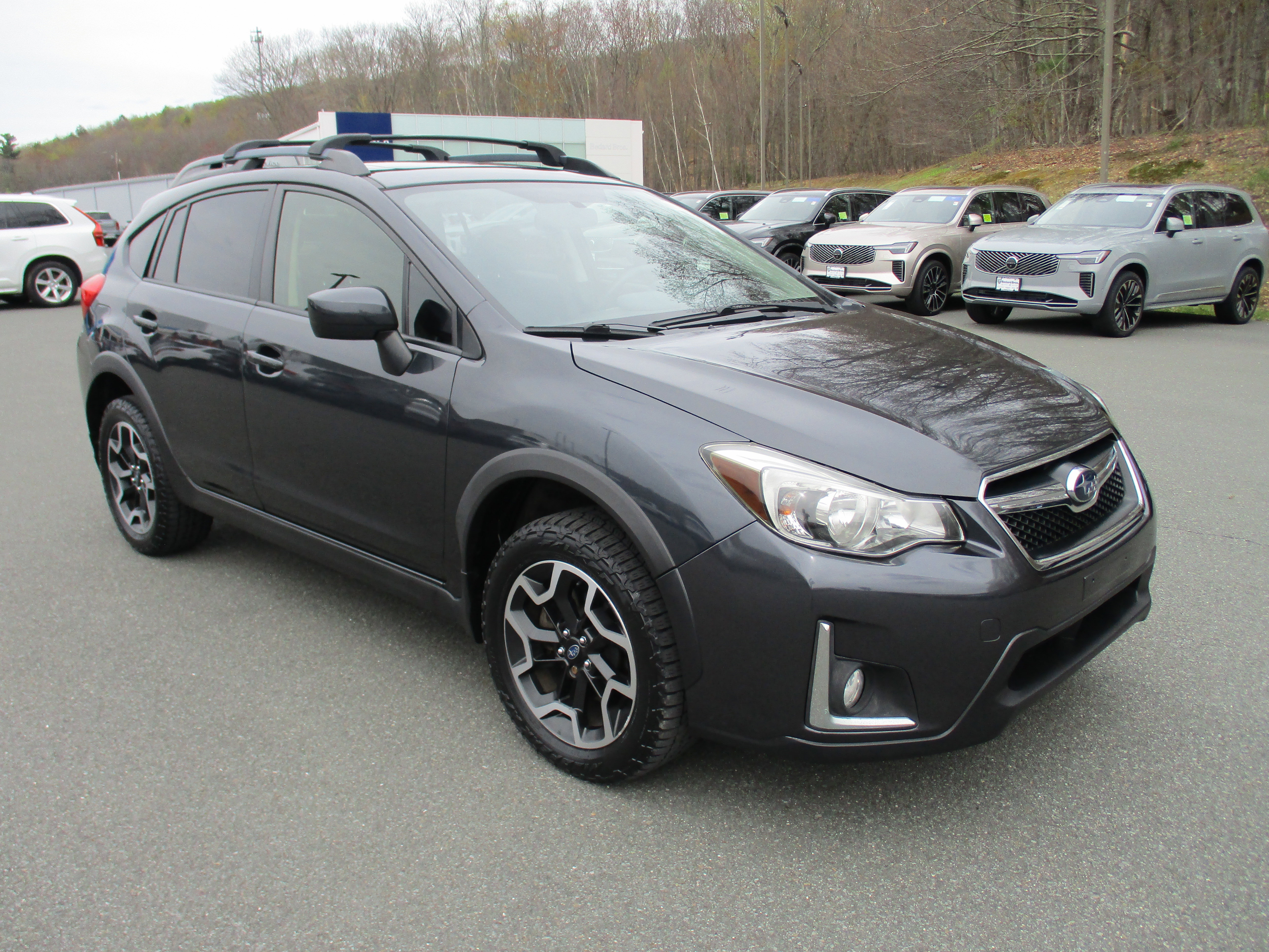 Used 2016 Subaru Crosstrek 2.0i Premium w/ Moonroof Package AWD/4WD image 3