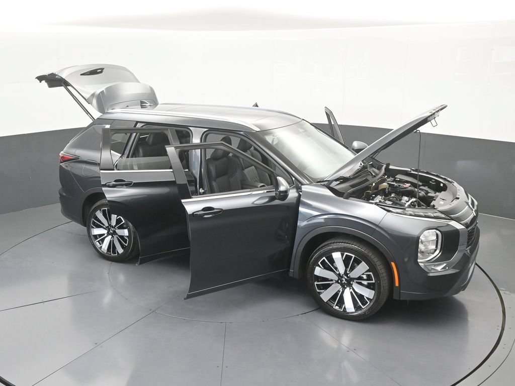 New 2026 Mitsubishi Outlander SEL FWD image 76