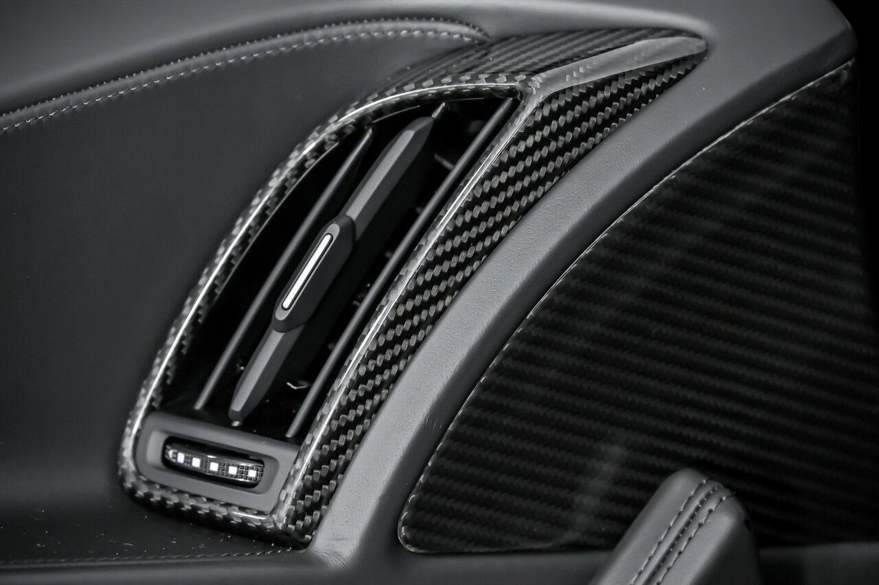 Used 2020 Audi R8 V10 performance image 19