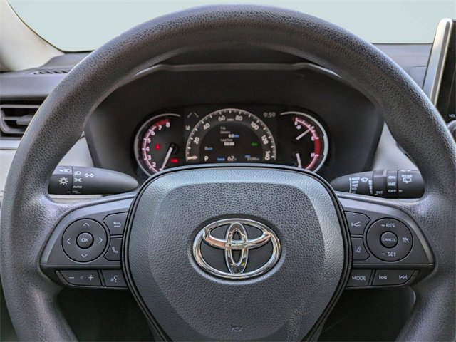 Used 2024 Toyota RAV4 XLE image 28