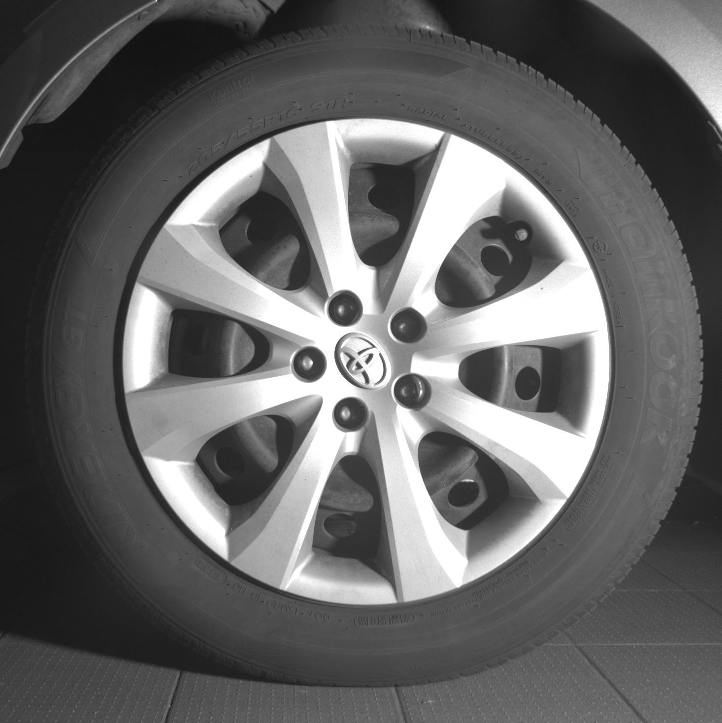 Certified 2025 Toyota Corolla LE FWD image 9