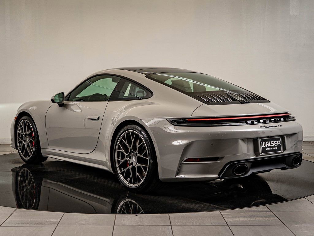 New 2026 Porsche 911 Carrera 4S image 3
