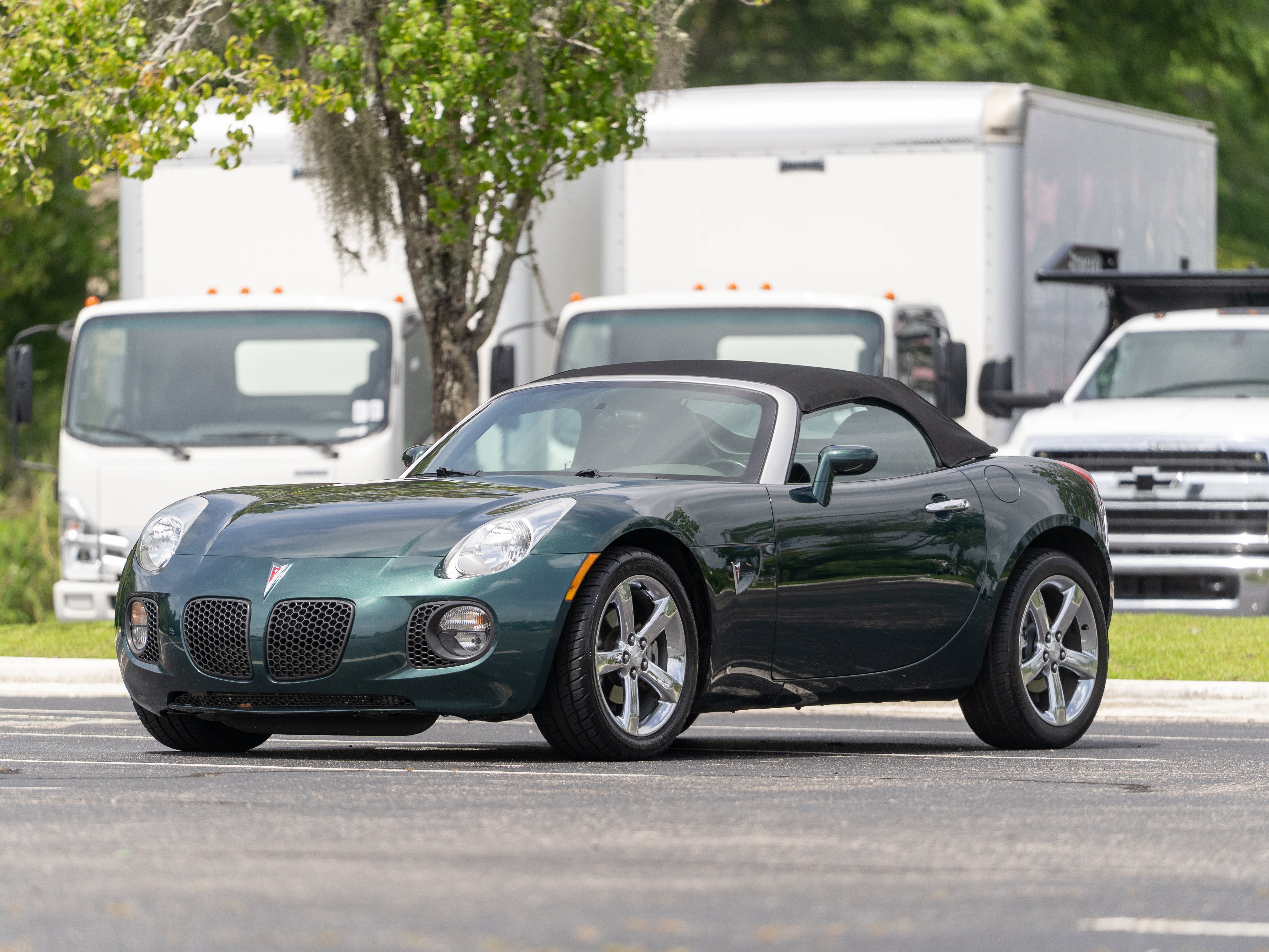 Used 2007 Pontiac Solstice GXP w/ Premium Package RWD image 29