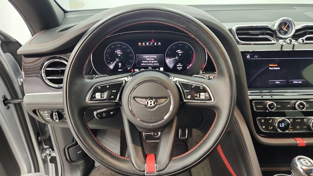 Used 2021 Bentley Bentayga Speed AWD/4WD image 16