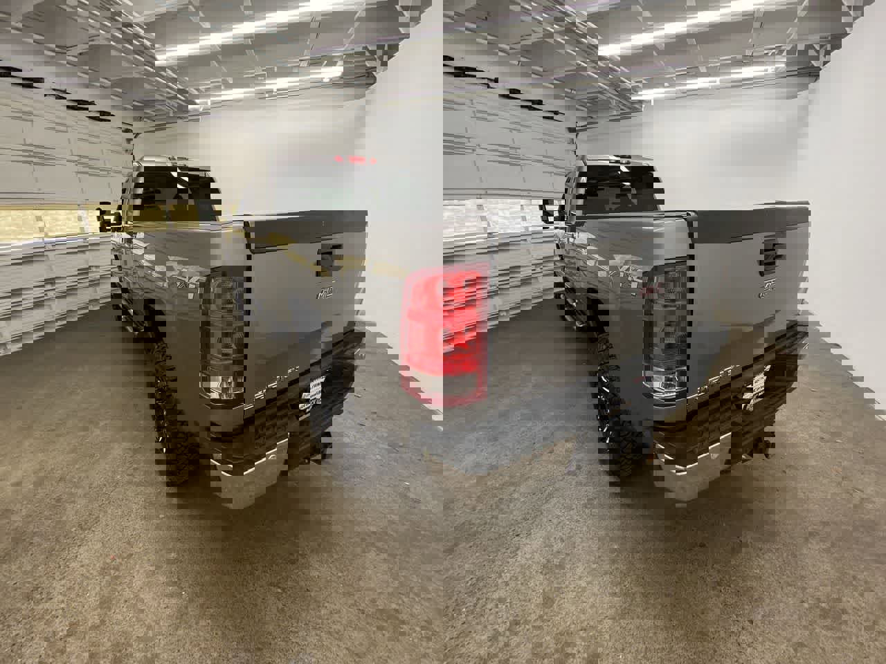 Used 2013 GMC Sierra 2500 SLT w/ SLT Convenience Package image 4