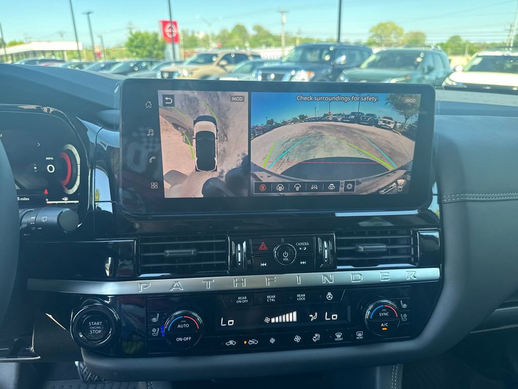 New 2026 Nissan Pathfinder Platinum FWD image 16