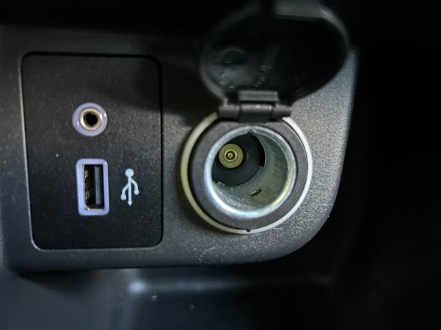 Used 2022 Nissan Kicks S FWD image 24
