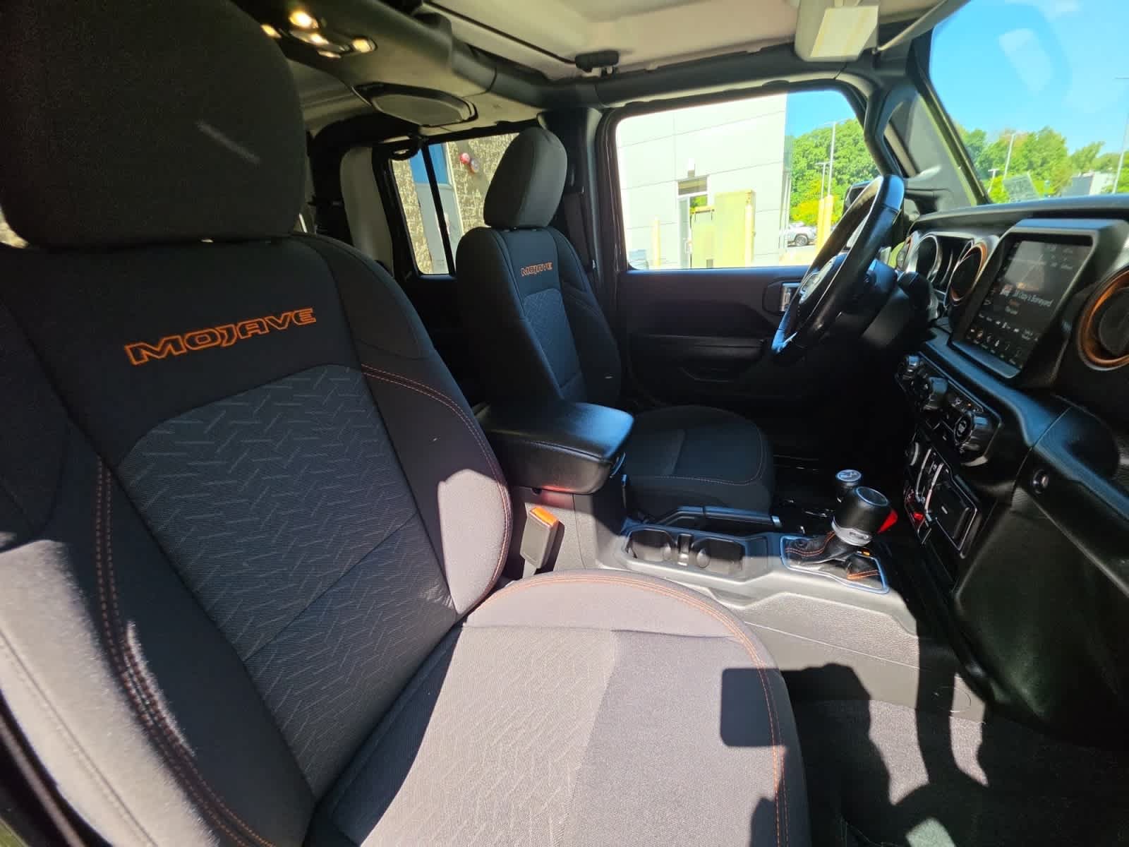 Used 2022 Jeep Gladiator Mojave w/ LED Lighting Group AWD/4WD image 21