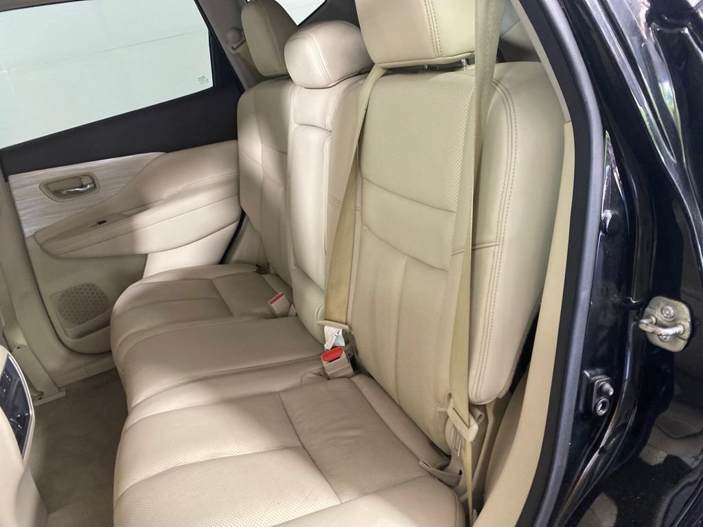Used 2015 Nissan Murano Platinum w/ Platinum Technology Package AWD/4WD image 13