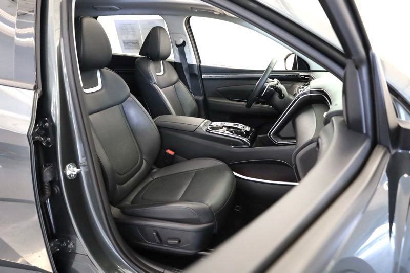 Used 2024 Hyundai Tucson Limited image 31