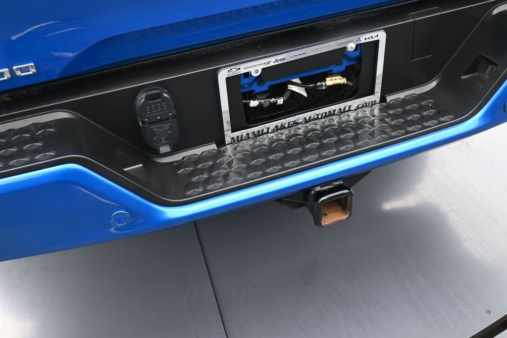 Used 2023 Chevrolet Colorado LT w/ LT Convenience Package II AWD/4WD image 47