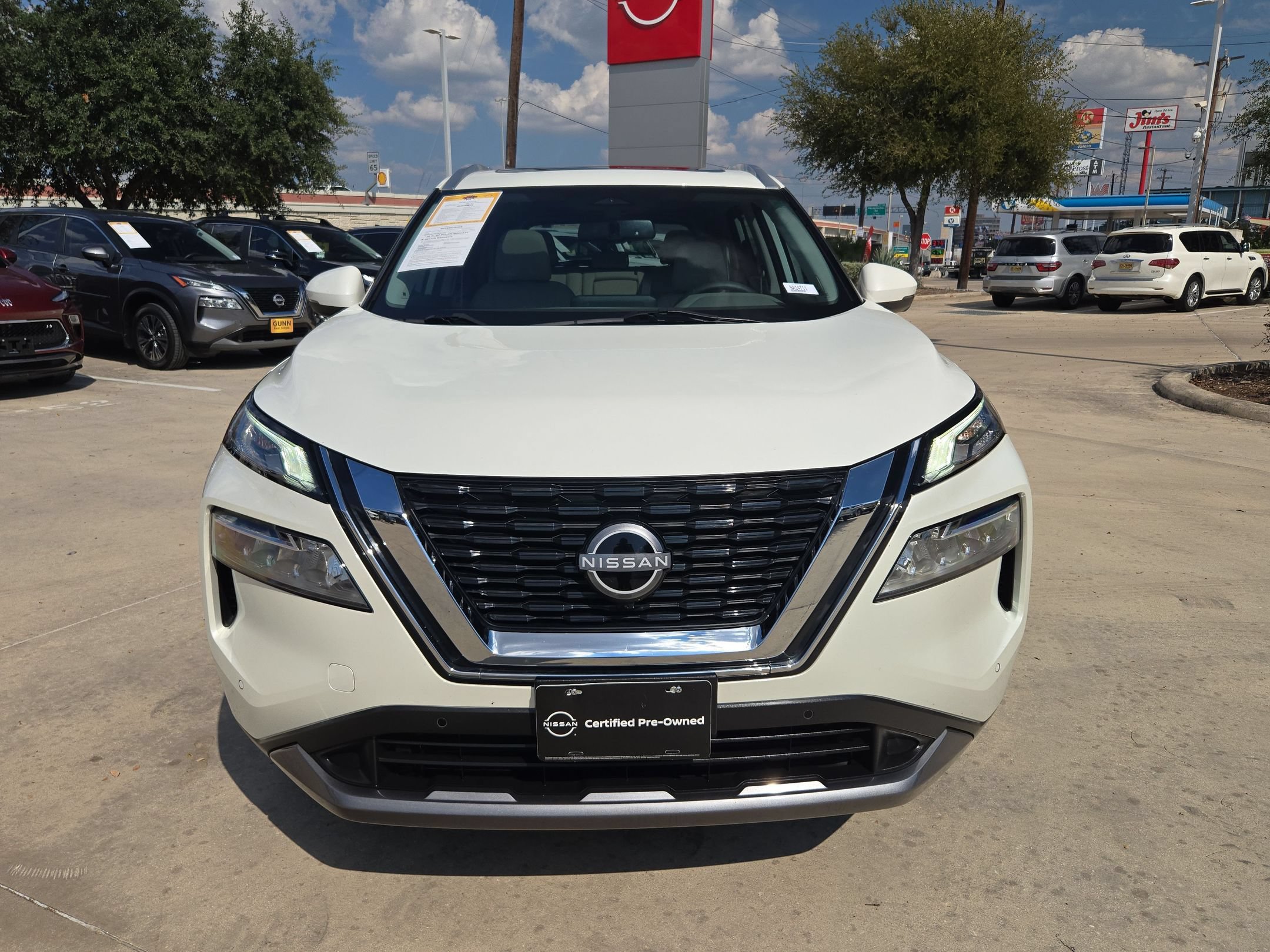 Used 2023 Nissan Rogue SL w/ SL Premium Package FWD image 8