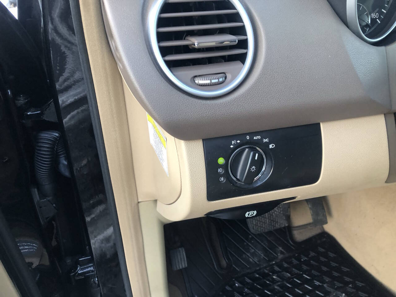 Used 2011 Mercedes-Benz ML 350 4MATIC image 17