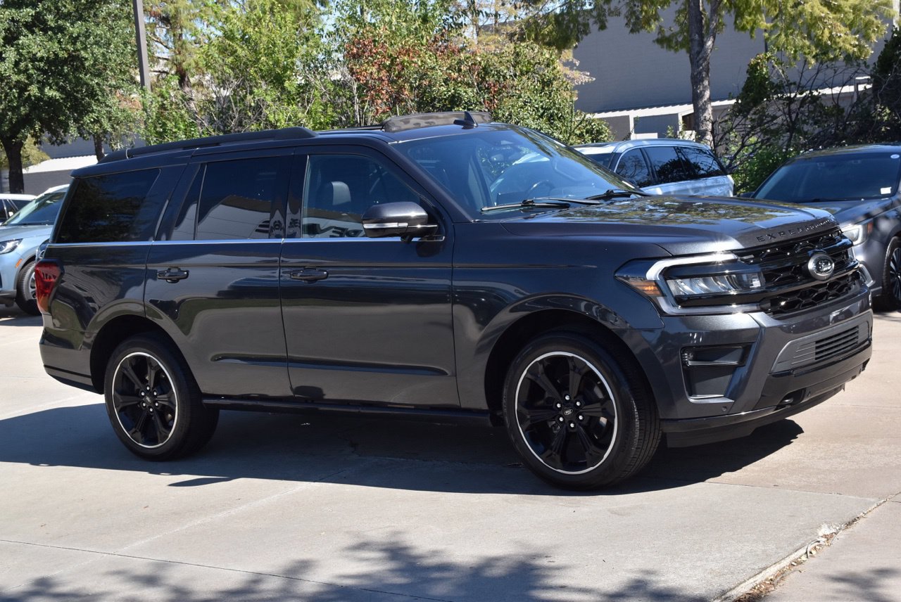 Certified 2023 Ford Expedition Limited AWD/4WD image 5