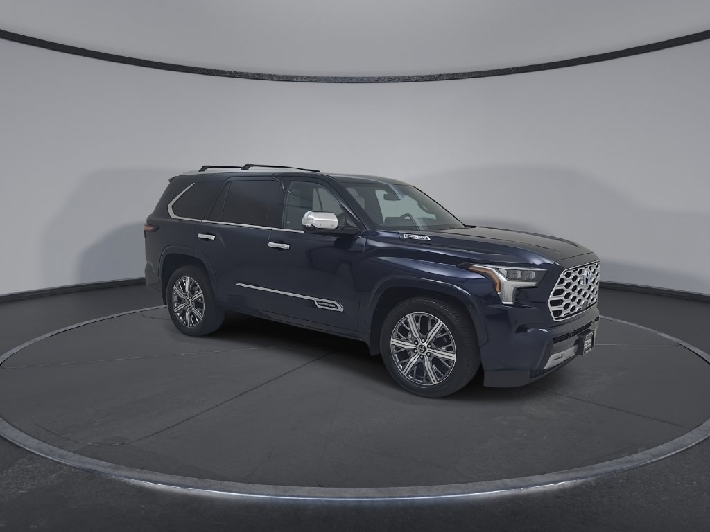 Used 2023 Toyota Sequoia Capstone AWD/4WD image 3