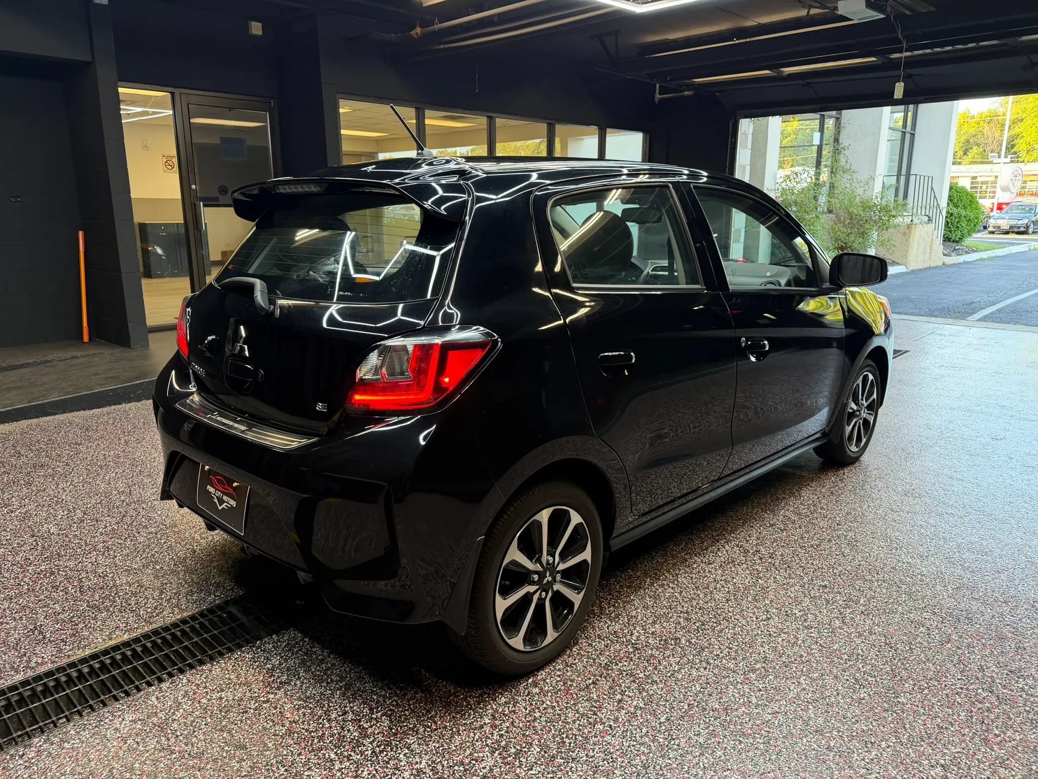 Used 2024 Mitsubishi Mirage SE FWD image 9