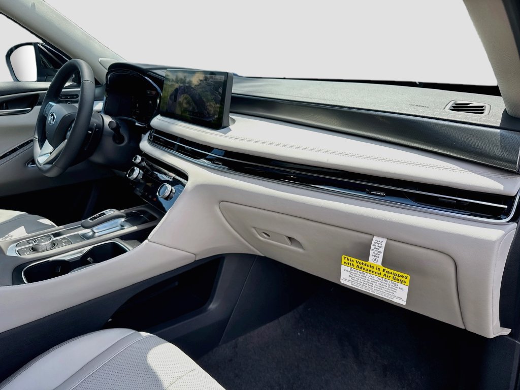 New 2027 INFINITI QX60 Luxe w/ Cargo Package FWD image 32