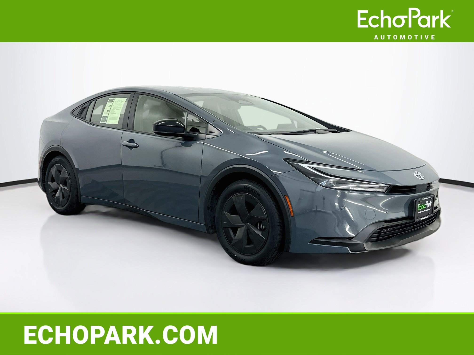 Used 2025 Toyota Prius LE