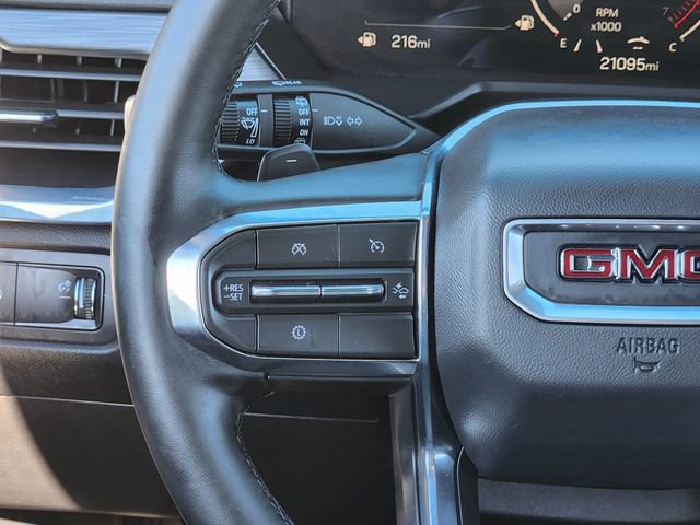 Used 2025 GMC Acadia Elevation image 27