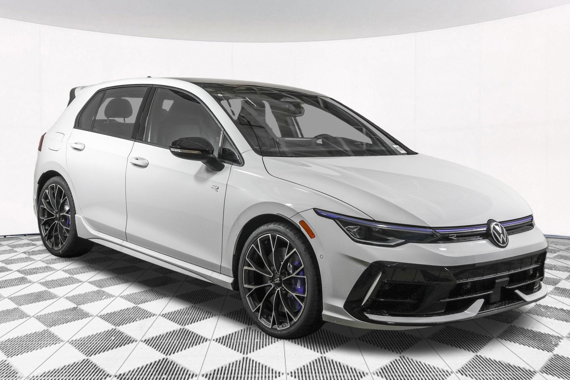 New 2026 Volkswagen Golf AWD/4WD image 9