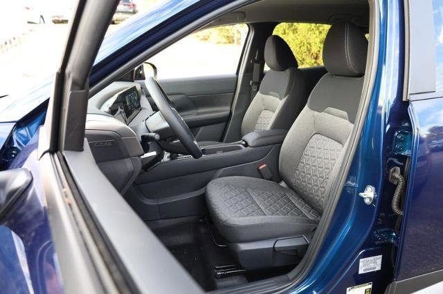 New 2026 Nissan Kicks SV w/ Cold Weather Package image 8