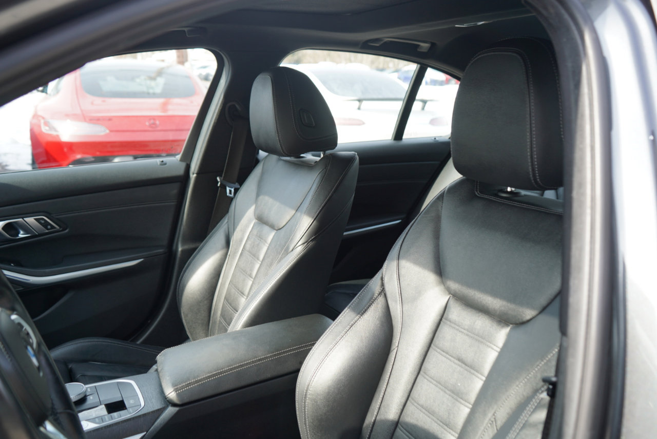 Used 2020 BMW M340i xDrive w/ Premium Package image 27