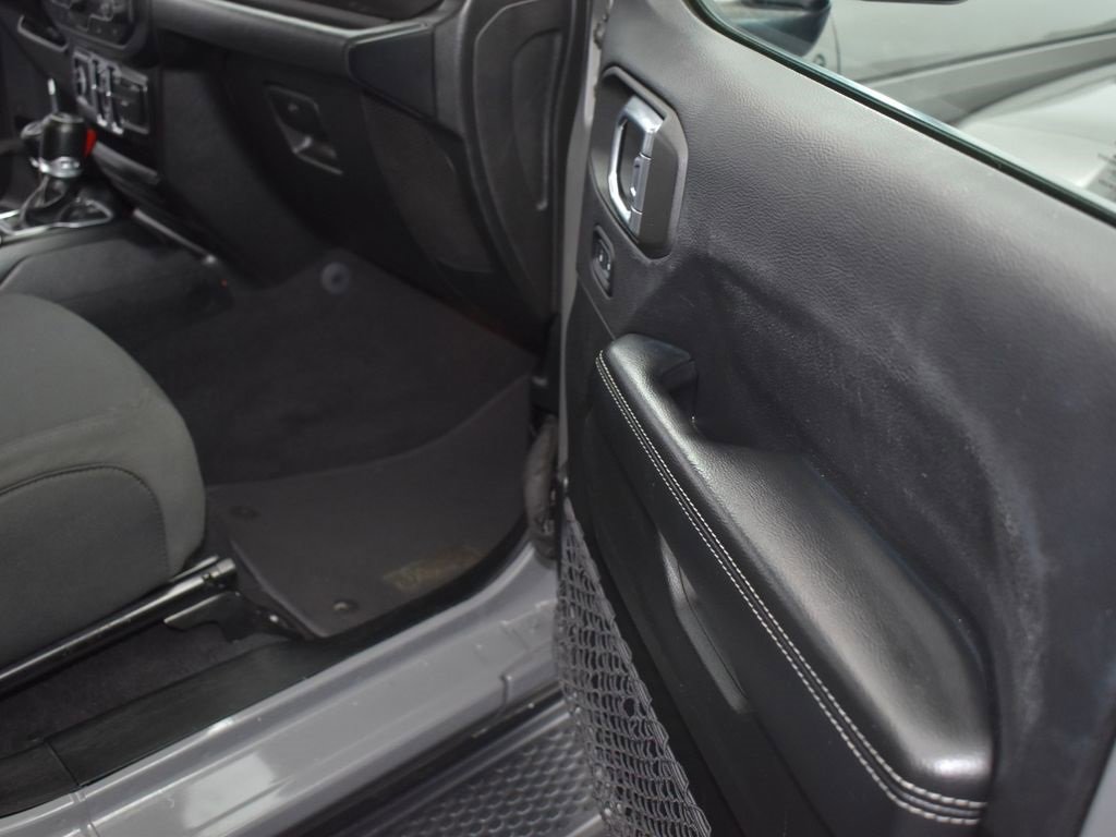 Used 2021 Jeep Wrangler Unlimited Sahara image 14