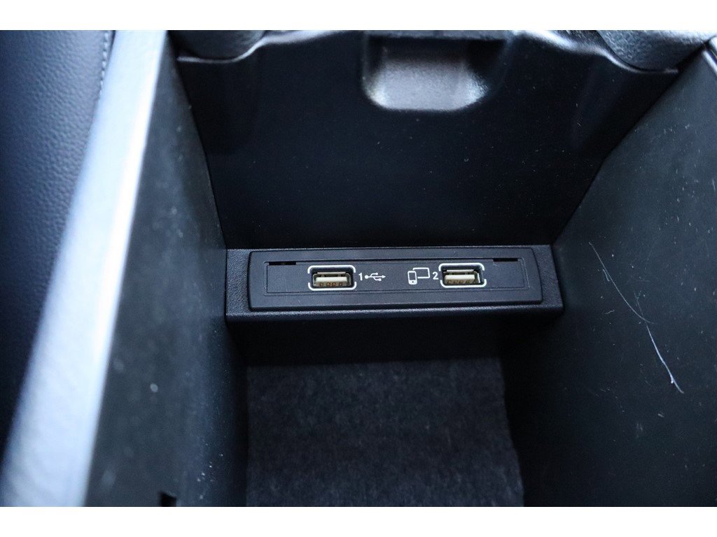 Used 2017 Mercedes-Benz GLA 250 4MATIC image 39