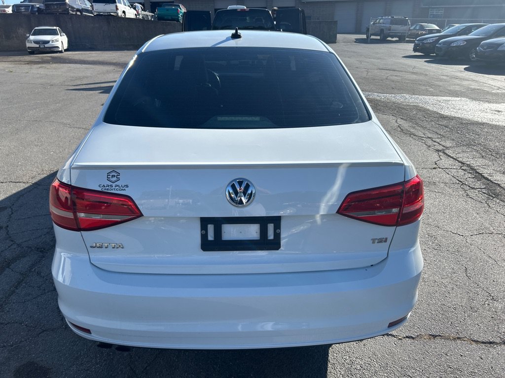 Used 2015 Volkswagen Jetta Sport FWD image 7