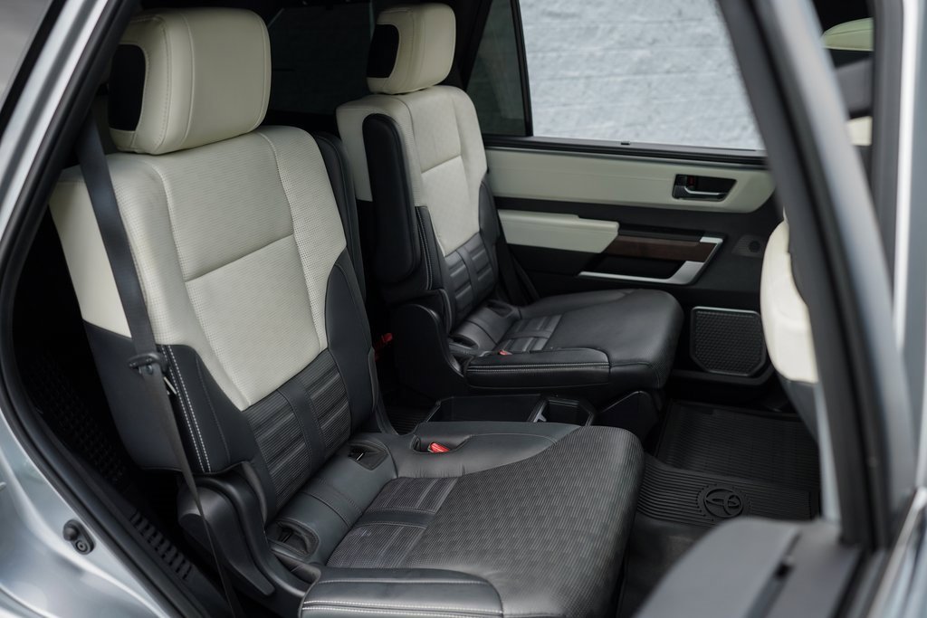 Used 2024 Toyota Sequoia Capstone image 26