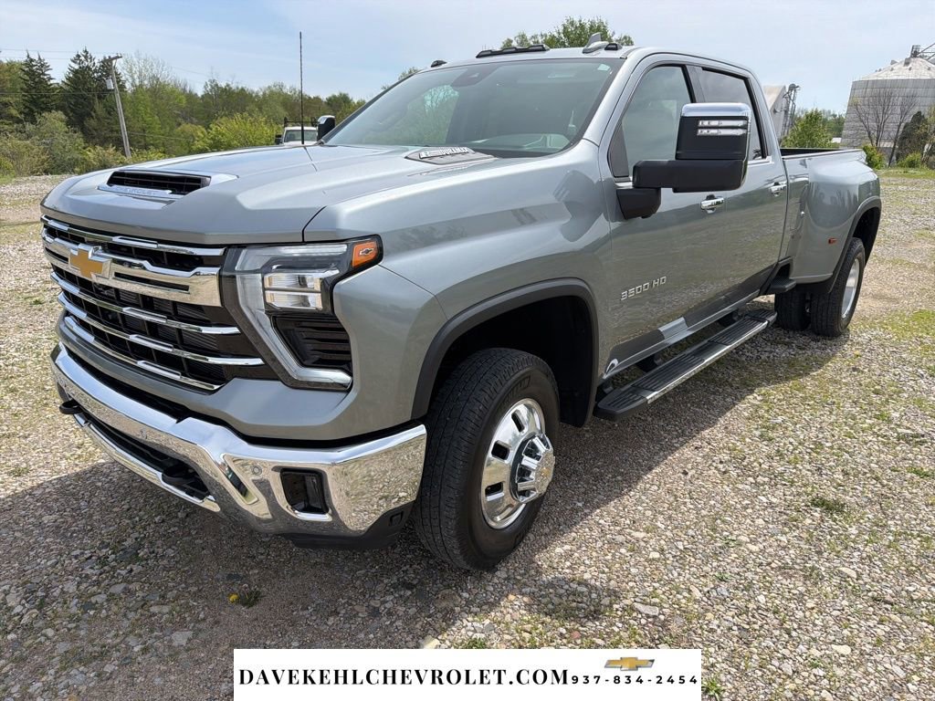 Used 2024 Chevrolet Silverado 3500 LTZ w/ LTZ Plus Package AWD/4WD image 1