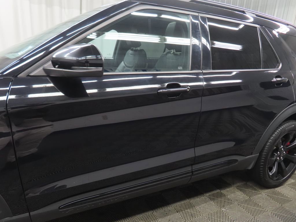 Used 2024 Ford Explorer ST w/ Technology Package AWD/4WD image 43