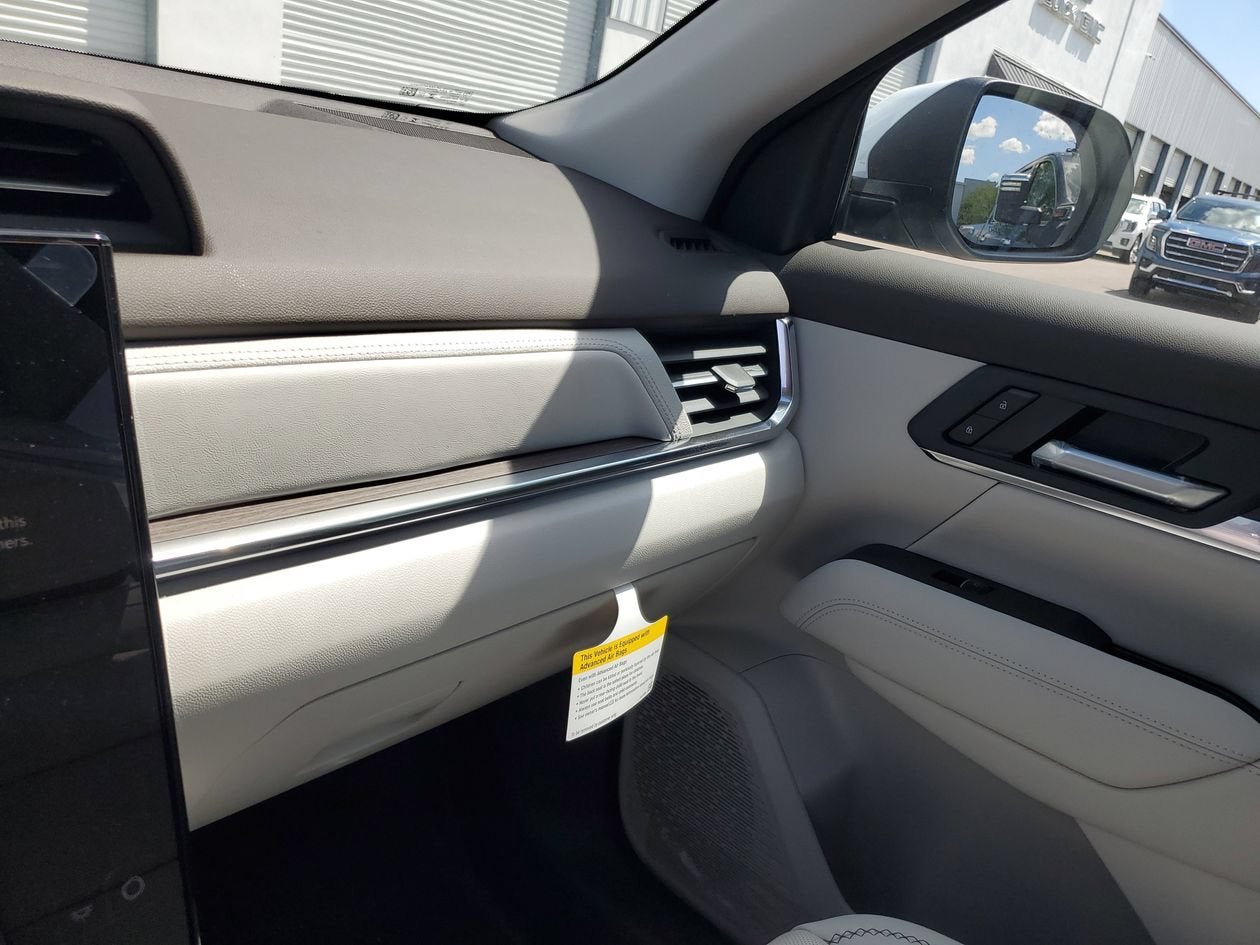 New 2026 GMC Terrain Denali AWD/4WD image 25