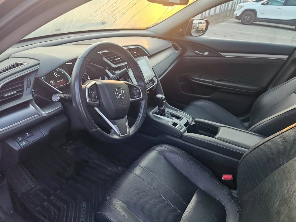 Used 2016 Honda Civic Touring image 7