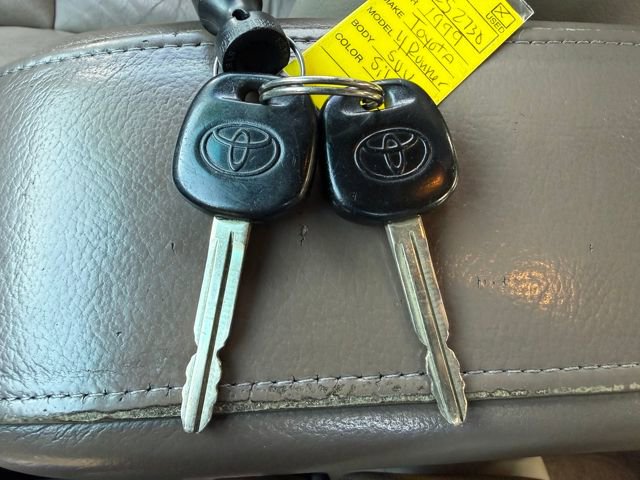 Used 1999 Toyota 4Runner Limited image 28