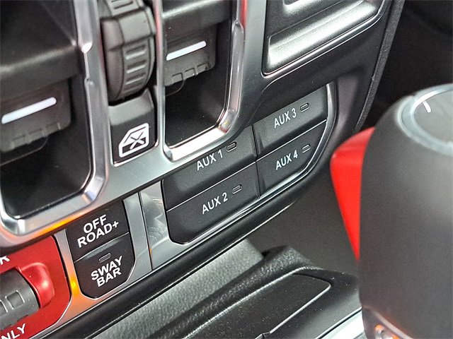 New 2026 Jeep Wrangler Unlimited Rubicon w/ Safety Group image 11