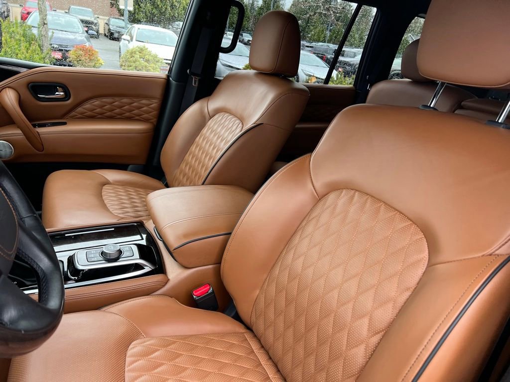 Used 2024 INFINITI QX80 Sensory image 14