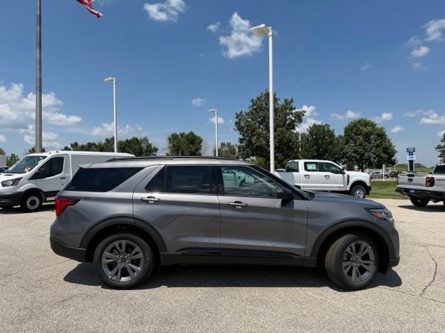 New 2026 Ford Explorer Active w/ Active Comfort Package AWD/4WD image 9
