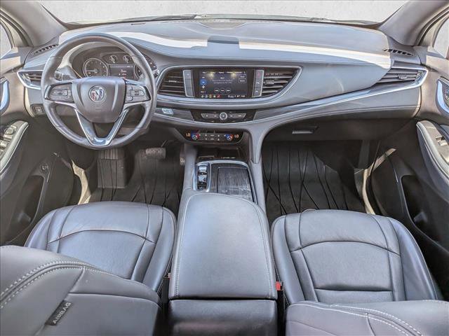 Used 2022 Buick Enclave Essence image 19
