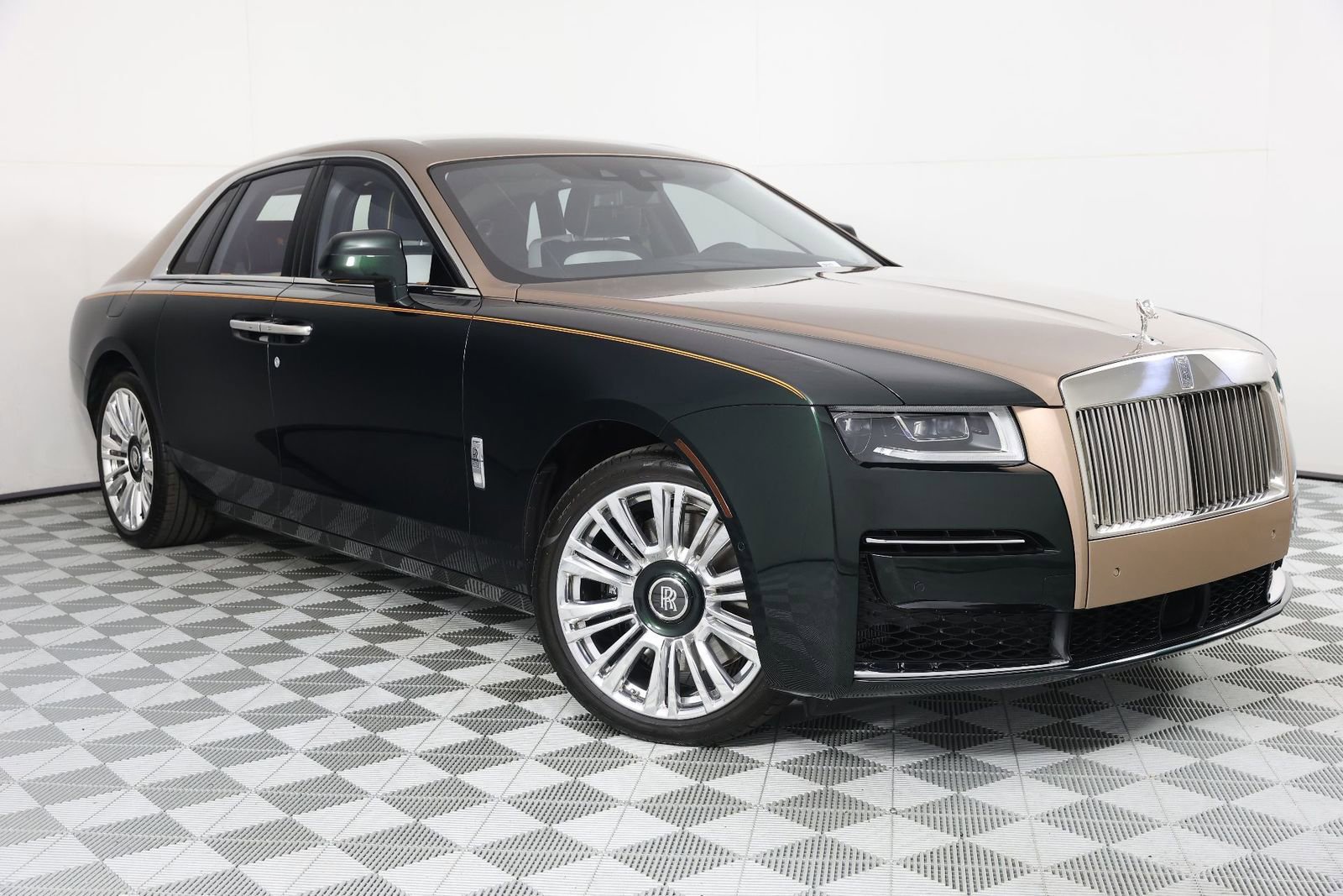 Certified 2022 Rolls-Royce Ghost AWD/4WD image 9