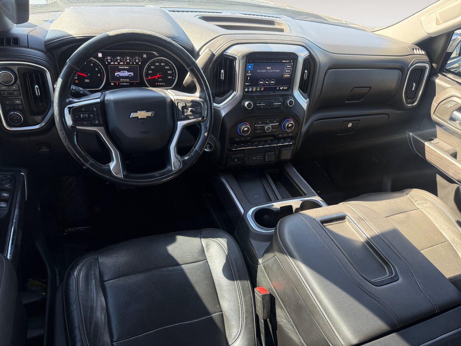Used 2019 Chevrolet Silverado 1500 LTZ w/ LTZ Premium Package AWD/4WD image 15