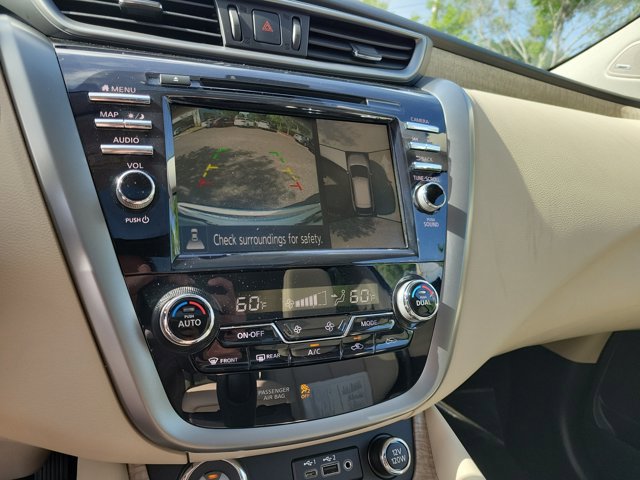 Used 2024 Nissan Murano SL image 31