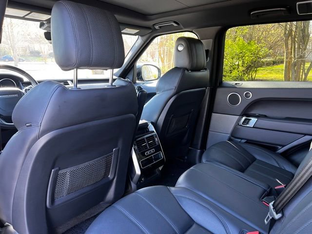 Used 2017 Land Rover Range Rover Sport HSE image 15